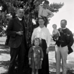 117604PD: John Frewer (right) with Rev. William Burbidge and his family, Katanning, 27 December 1917
State Library of Western Australia